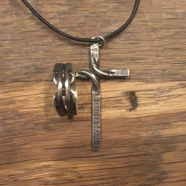Hanger + ring