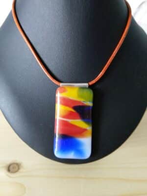 Hanger van diverse kleuren fusion glas