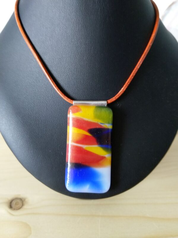 Hanger van diverse kleuren fusion glas
